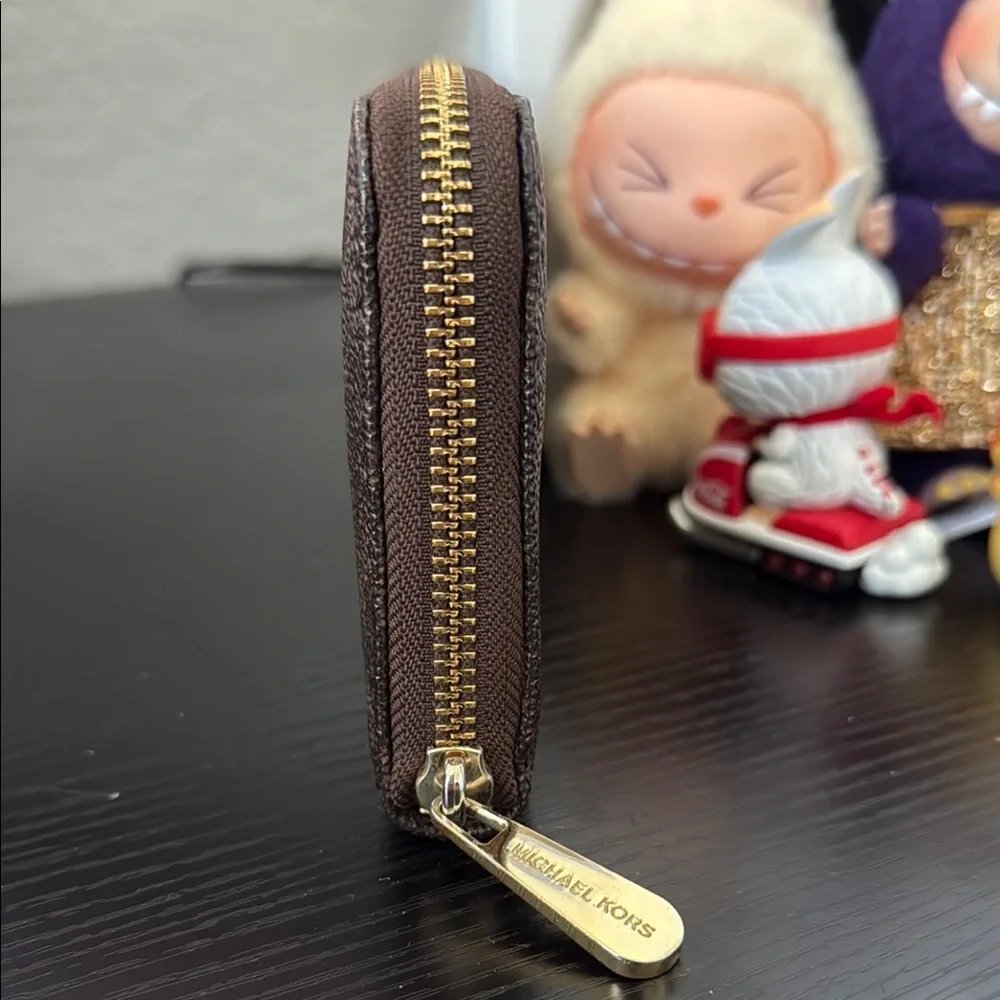 Michael Kors Brown Zip Wallet - Picture 5 of 8